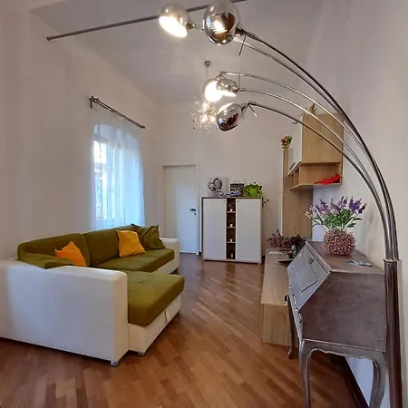 Apartment La Casetta In Centro By World *